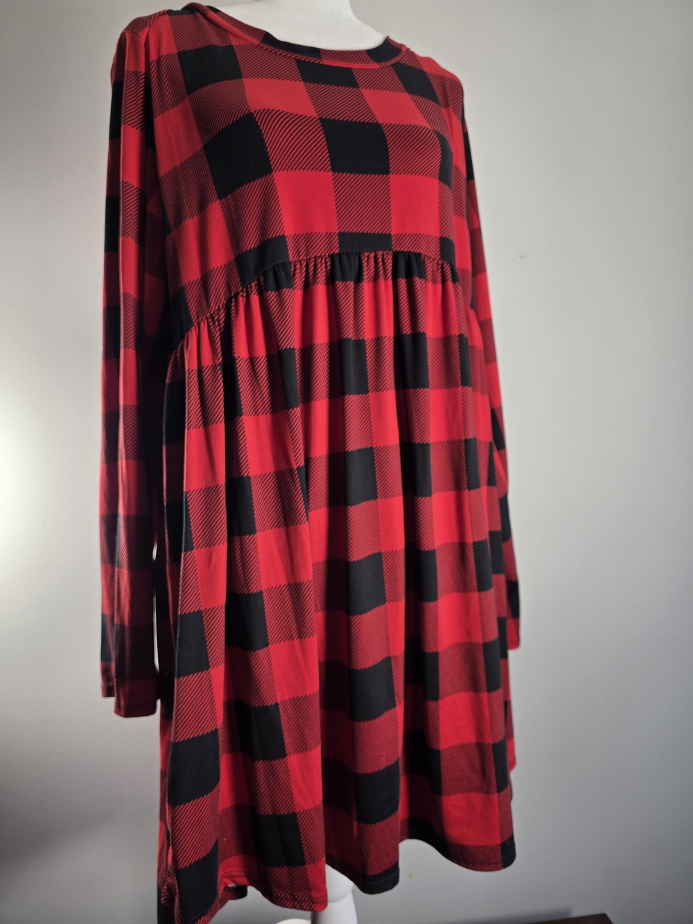 Haptics by Holly Harper Women’s 1X Red Black Buffalo Plaid Long Sleeve Babydoll
